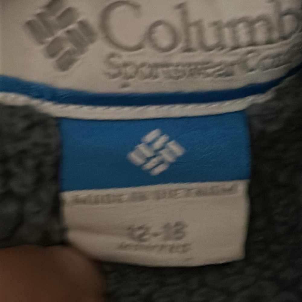 Columbia Snowsuit with Hood 12-18m - Picture 11 of 11